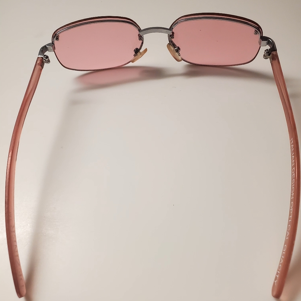 Deziner Pink Sunglasses. - Picture 3 of 4